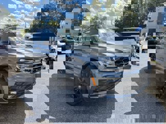 Used 2020 Volkswagen Tiguan SE R-Line image 1