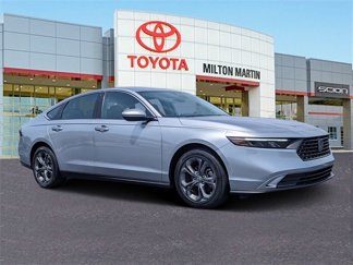 Used 2023 Honda Accord EX image 1