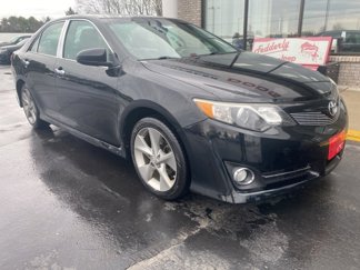 Used 2013 Toyota Camry SE image 1