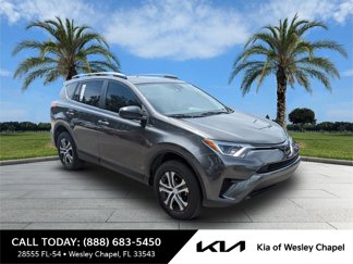 Used 2017 Toyota RAV4 LE image 1