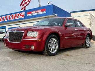 Used 2010 Chrysler 300 C image 1