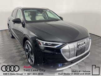 Used 2021 Audi e-tron Prestige w/ Prestige Package image 1