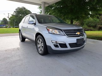 Used 2016 Chevrolet Traverse LT image 1