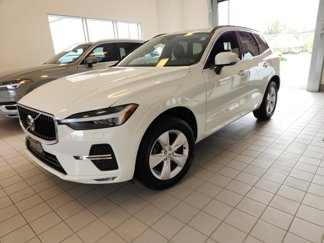 Certified 2022 Volvo XC60 B5 Momentum w/ Climate Package image 1