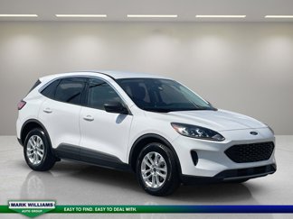 Certified 2022 Ford Escape SE image 1