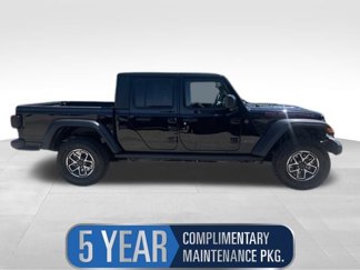 New 2025 Jeep Gladiator Rubicon image 1