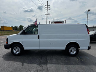 Used 2016 Chevrolet Express 2500 image 1