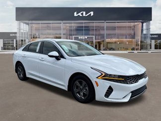 Used 2023 Kia K5 LXS image 1