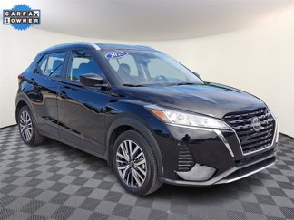 Used 2023 Nissan Kicks SV image 1