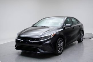 Used 2023 Kia Forte LXS image 1