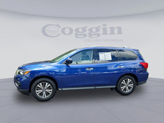 Used 2020 Nissan Pathfinder SL image 1