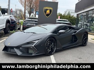 Used 2024 Lamborghini Revuelto image 1