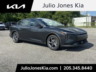 New 2025 Kia K4 EX image 1