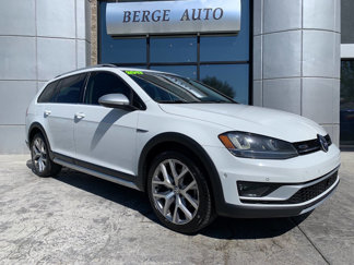 Used 2017 Volkswagen Golf Alltrack SEL image 1