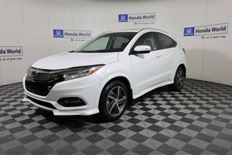 Used 2019 Honda HR-V Touring image 1