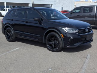 Used 2023 Volkswagen Tiguan SE R-Line image 1