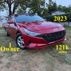 Used 2023 Hyundai Elantra SE w/ Cargo Package image 1