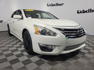 Used 2015 Nissan Altima 2.5 S image 1