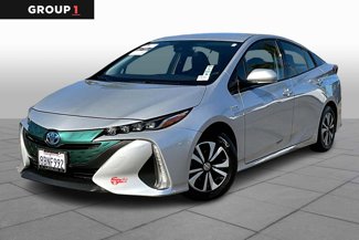 Used 2017 Toyota Prius Prime Premium image 1