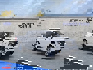 New 2025 Ford Maverick XL image 1