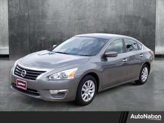 Used 2014 Nissan Altima 2.5 S image 1