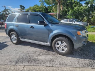 Used 2011 Ford Escape XLT w/ 203A Rapid Spec Order Code image 1
