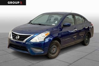 Used 2019 Nissan Versa SV image 1