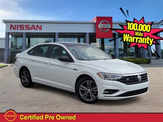 Used 2021 Volkswagen Jetta R-Line image 1