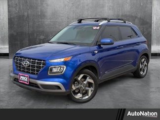Used 2024 Hyundai Venue SEL image 1