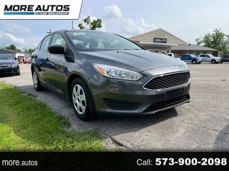 Used 2017 Ford Focus S image 1