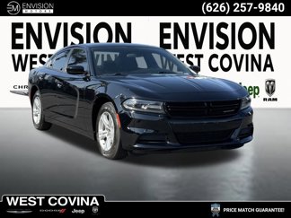 Used 2019 Dodge Charger SXT image 1