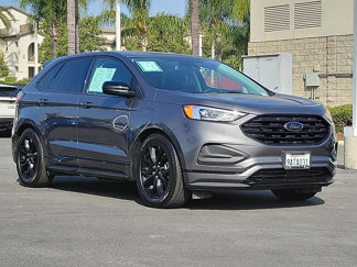Used 2022 Ford Edge SE w/ Black Appearance Package image 1