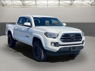 Used 2018 Toyota Tacoma SR5 image 1