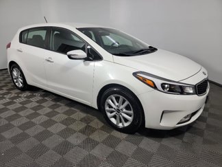 Used 2017 Kia Forte LX w/ LX Popular Plus Package image 1