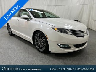 Used 2013 Lincoln MKZ image 1