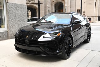 Used 2024 Lamborghini Urus S image 1
