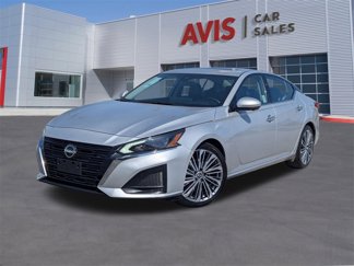 Used 2023 Nissan Altima 2.5 SL image 1