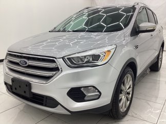 Used 2017 Ford Escape Titanium image 1