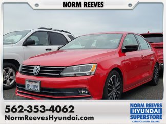 Used 2016 Volkswagen Jetta Sport image 1