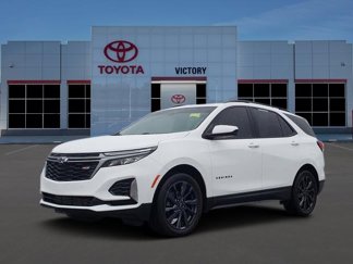Used 2022 Chevrolet Equinox RS image 1