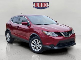 Used 2019 Nissan Rogue Sport S w/ Appearance Package image 1