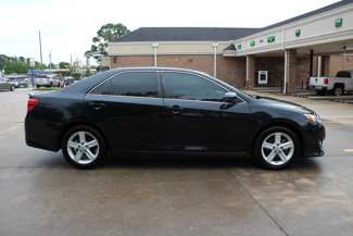 Used 2013 Toyota Camry SE image 1