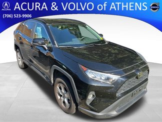 Used 2021 Toyota RAV4 XLE image 1