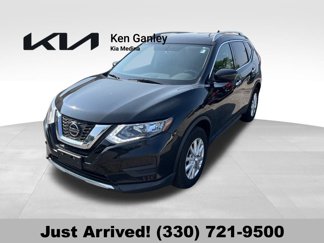 Used 2018 Nissan Rogue SV w/ Sun & Sound Touring Package image 1