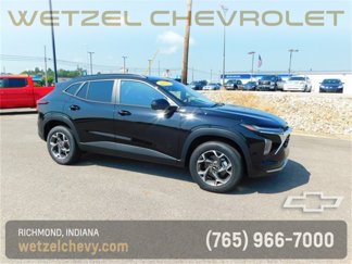 New 2025 Chevrolet Trax LT w/ Driver Confidence Package image 1