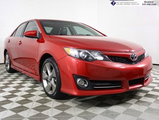 Used 2012 Toyota Camry SE image 1