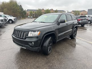 Used 2013 Jeep Grand Cherokee Altitude image 1