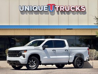 Used 2022 Chevrolet Silverado 1500 Custom image 1