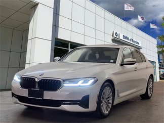 Certified 2022 BMW 530i xDrive w/ Premium Package image 1
