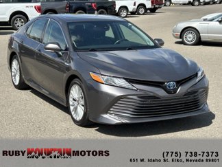 Used 2020 Toyota Camry XLE image 1